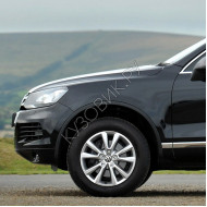 Крыло переднее левое в цвет кузова Volkswagen Touareg 2 (2011-2018)